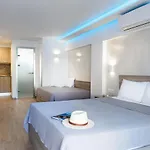 Summer 波利克罗诺
