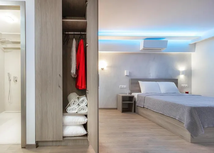Summer Hotel apartamentowy Polychrono