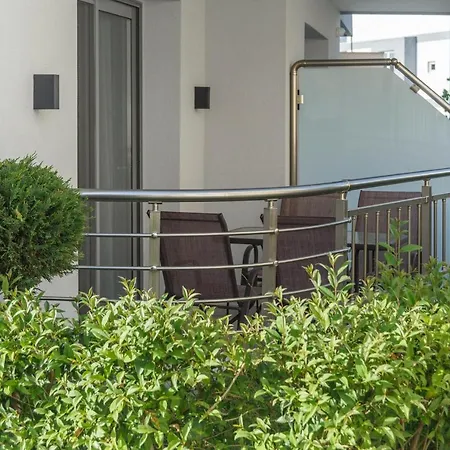 Summer In Aparthotel
