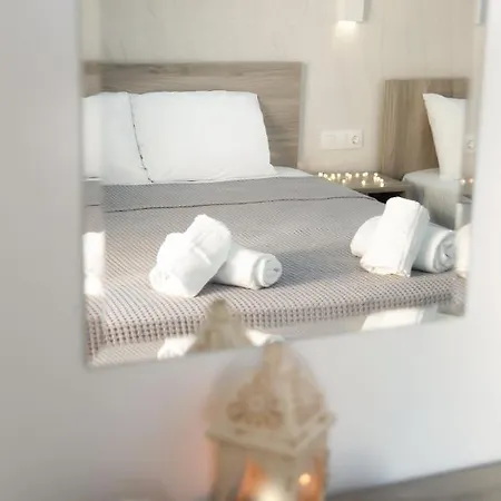 Summer In Aparthotel Polychrono