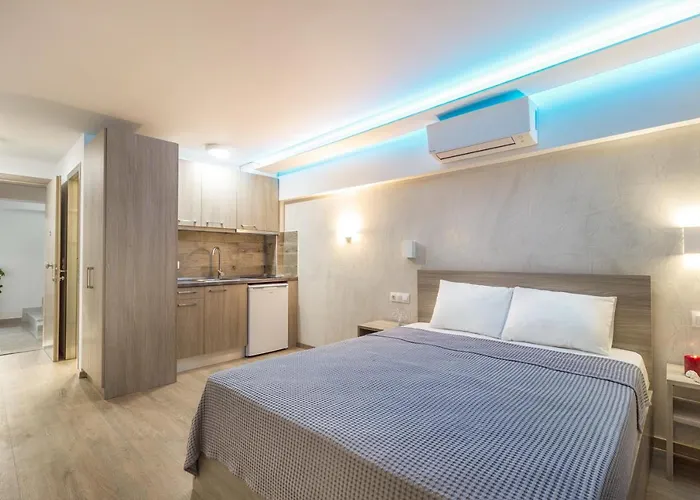 Aparthotel Summer 3*