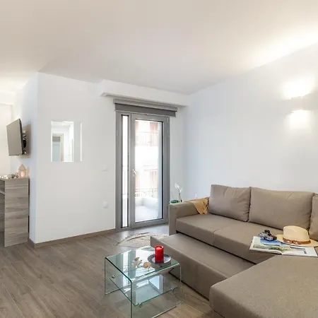 Summer Πολύχρονο