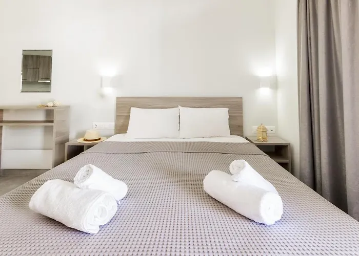 Summer Apart Otel Polychrono